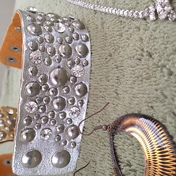 Bling collection - Picture 5 of 9